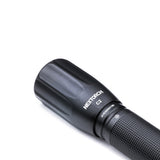 Lampe torche Nextorch C2 250 lumens portée 120 m IPX7 en alliage d'aluminium de qualité aéronautique