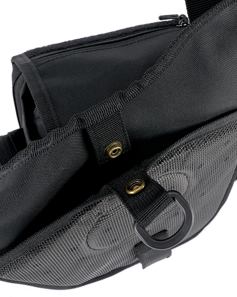 Sacoche Brandit Travel Side polyester 600D bandoulière matelassée poche tablette