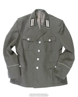Veste d'uniforme est-allemande des forces terrestres, pattes d'épaule incluses