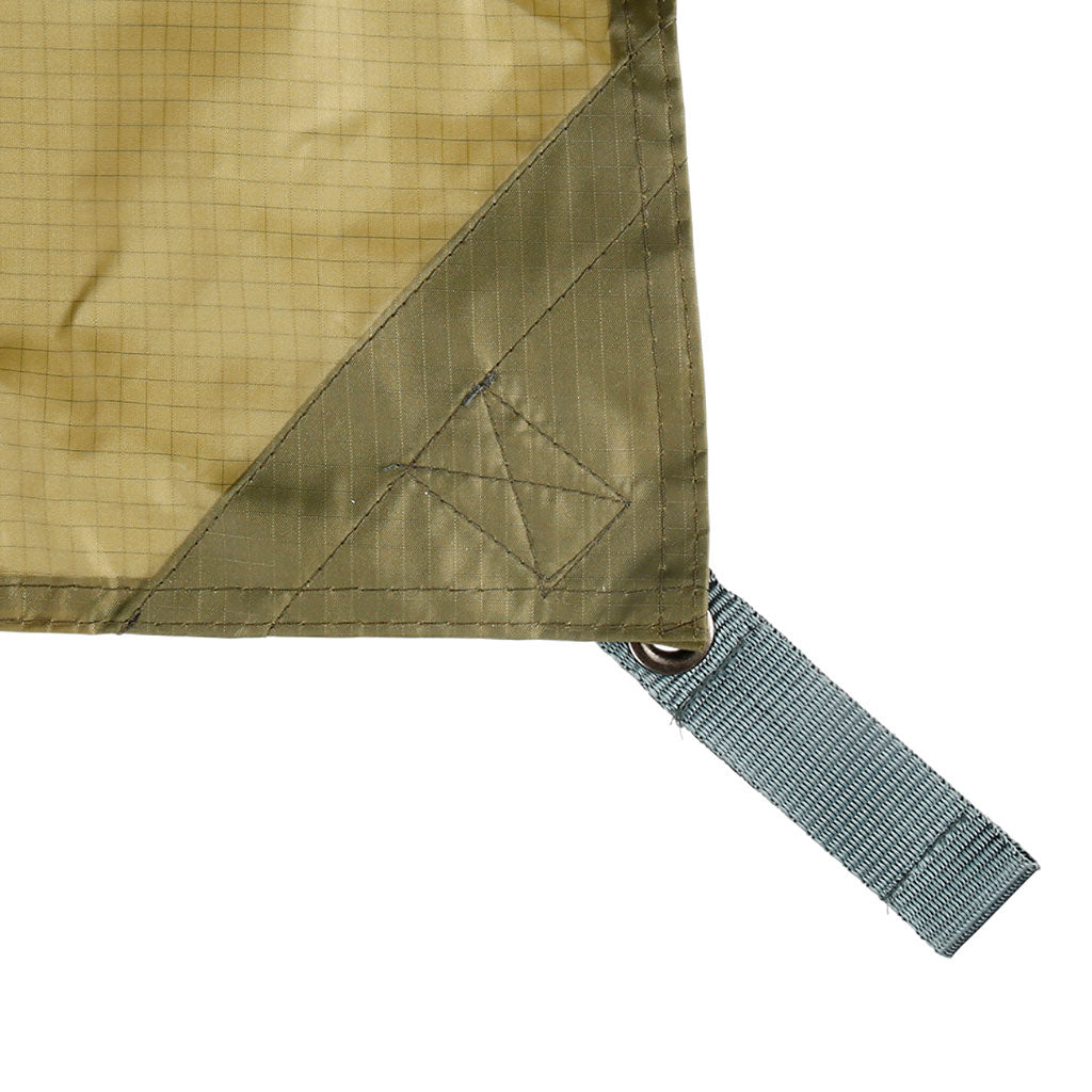 Bâche de bivouac Ares imperméable à coutures thermosoudées 12 sangles et 8 œillets
