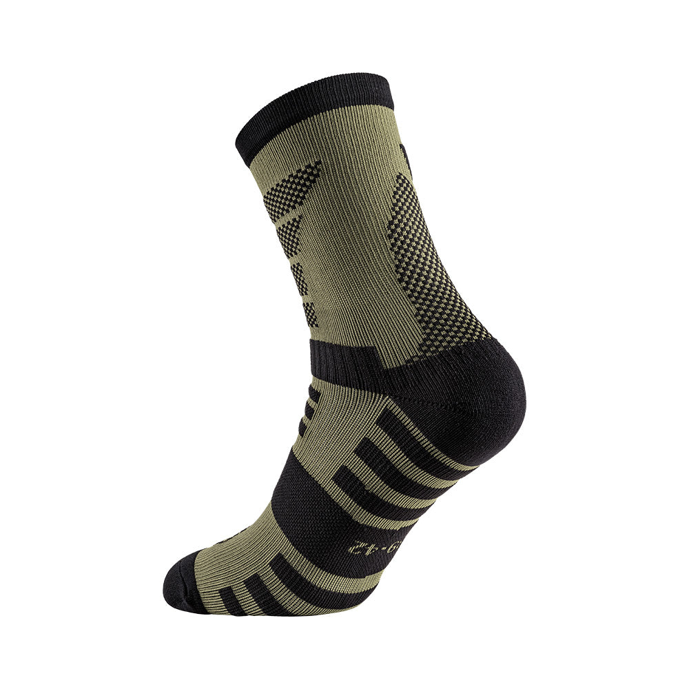 Chaussettes A10 Equipment Impact 9 Summer respirantes tige 9 pouces