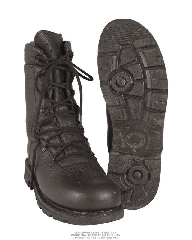 Chaussures de combat de l'ancien modèle Bundeswehr en cuir, semelle caoutchouc