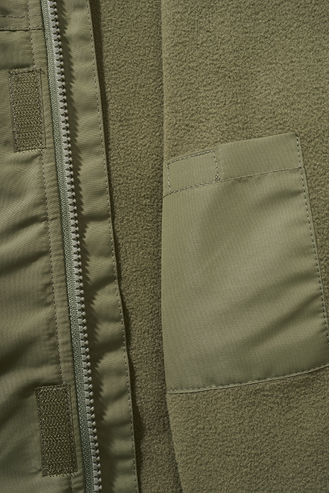 Coupe-vent enfant Brandit Frontzip doublure polaire capuche et trois poches fermées