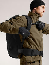 Veste softshell Arc'teryx LEAF Patrol Jacket AR respirante et protectrice à l'humidité