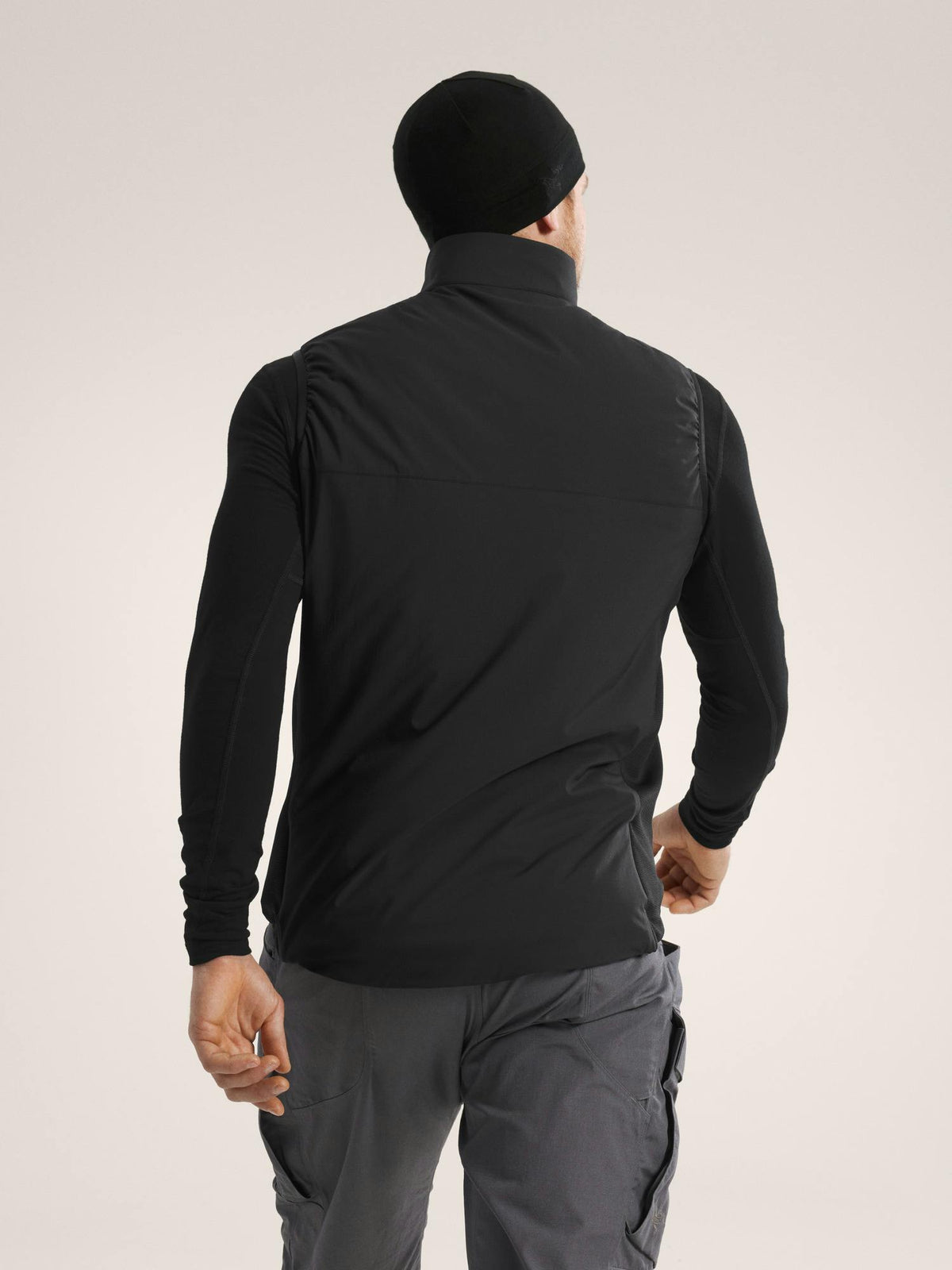 Veste sans manches Arc'teryx LEAF Atom LT Vest Gen 2.1 couche intermédiaire isolante