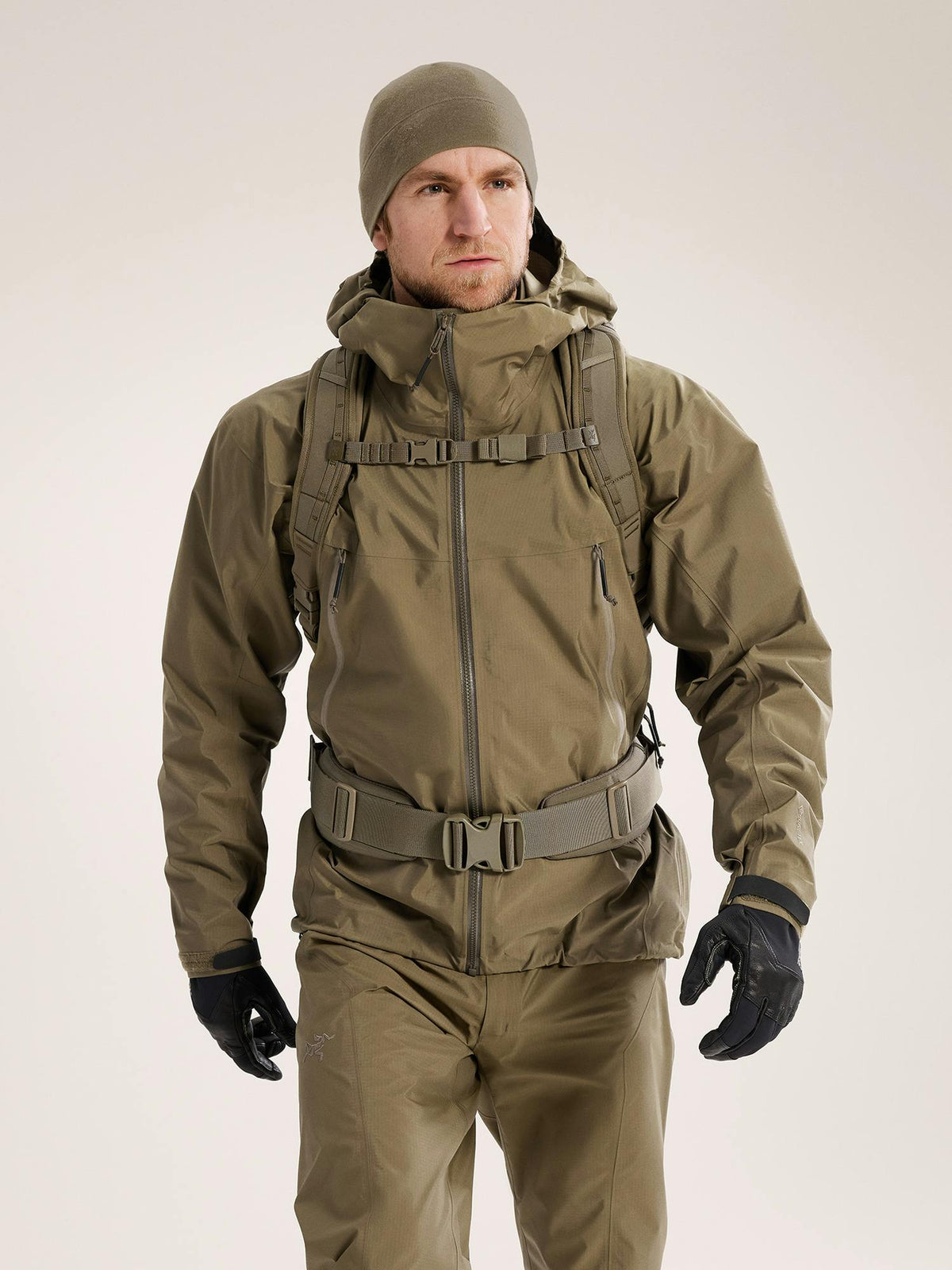 Sac à dos de combat Arc'teryx LEAF Assault Pack 30 litres compatible gilet balistique