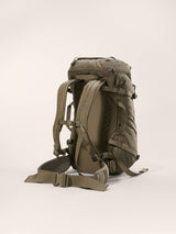 Sac à dos de combat Arc'teryx LEAF Assault Pack 30 litres compatible gilet balistique