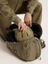 Sac à dos de combat Arc'teryx LEAF Assault Pack 30 litres compatible gilet balistique