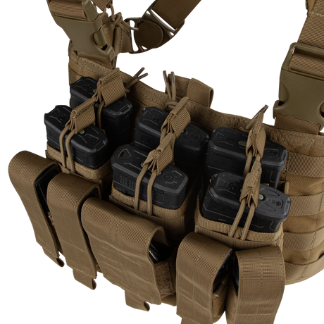 Gilet chest rig Condor Recon six chargeurs fusil et six chargeurs de pistolet