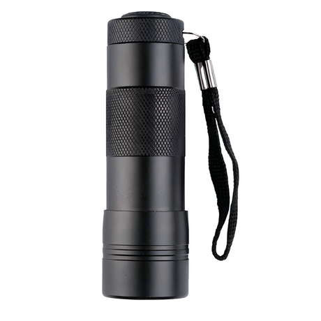Lampe torche Mil-Tec 12 LED indice IP44 20 lumens portée 30 m 3 piles AAA