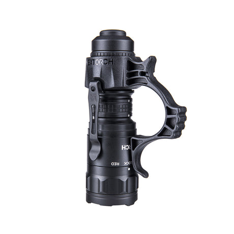 Lampe torche Nextorch TA21 1 300 lumens portée 160 m IPX8 en alliage d'aluminium de qualité