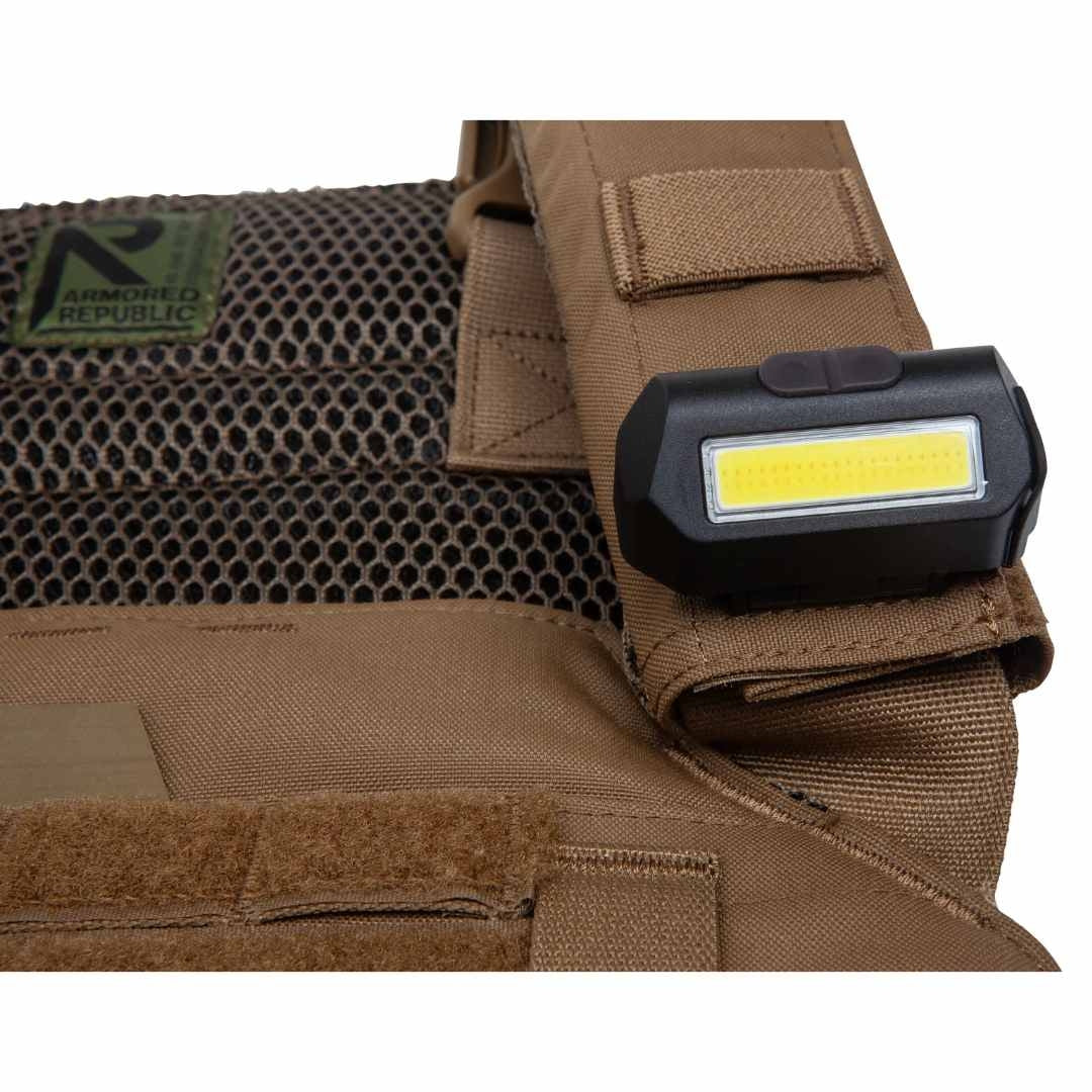Lampe torche Nightstick USB-4510M 250 lumens faisceau large fixation MOLLE 51 grammes