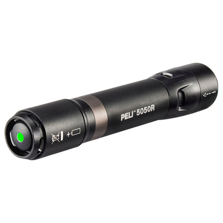 Lampe torche Peli 5050R LED rechargeable 883 lumens, portée 201 m, 164 g
