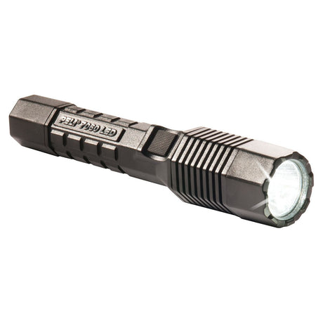 Lampe torche Peli 7060 LED rechargeable 535 lumens, 3 h 45 en puissance haute