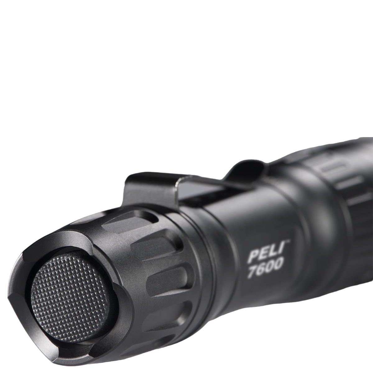 Lampe torche Peli 7600 LED rechargeable 1 080 lumens IPX8 avec modes rouge et vert