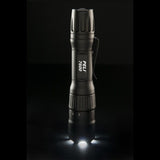 Lampe torche Peli 7600 LED rechargeable 1 080 lumens IPX8 avec modes rouge et vert