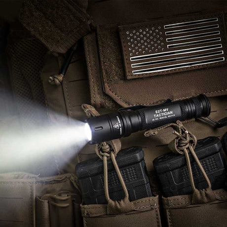 Lampe torche Surefire E2 Tactician MaxVision 800 lumens et 94 heures d'autonomie