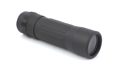 Monoculaire Mil-Tec 10×25 objectif 25 mm champ 101 m/1000 m pupille 2,48 mm avec housse