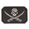 Morale patch tête de mort et épées Mil-Tec 3D en PVC 5,5 x 7,5 cm 12 g dos auto-agrippant