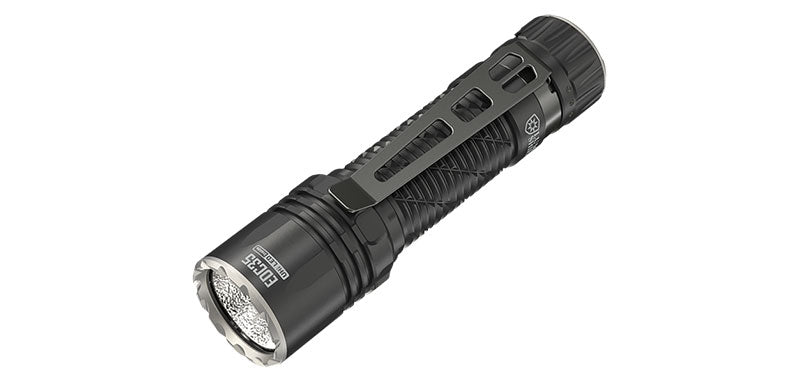 Lampe torche Nitecore EDC35 5 000 lumens portée 550 m rechargeable USB-C étanche IP68