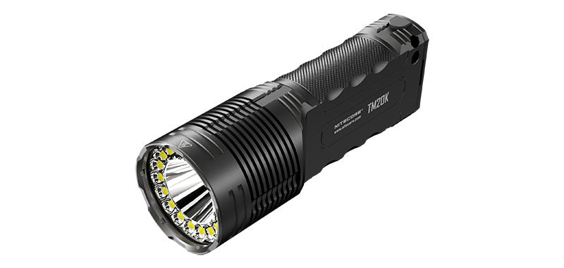 Lampe torche Nitecore TM20K 20 000 lumens portée 290 m rechargeable USB-C étanche IP68