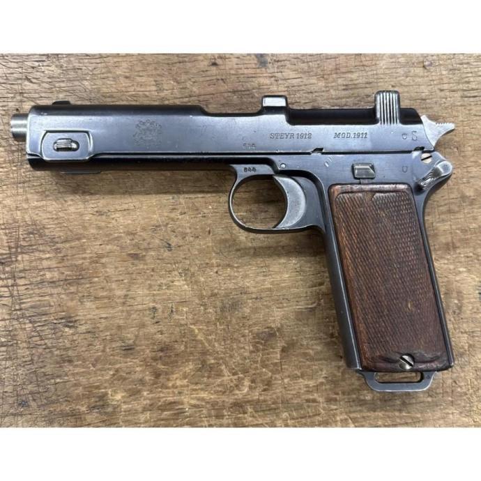 Pistolet Steyr Hahn 1912 réglementaire chilien ALCX