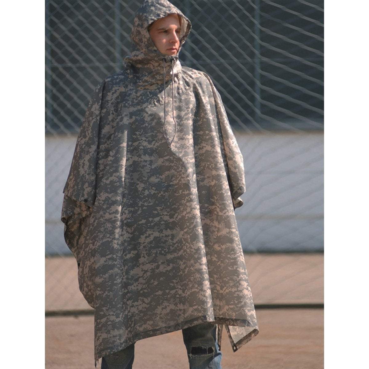 Poncho Mil-Tec type US Army en polyester 210T ripstop enduit polyvinyle colonne d'eau 5000 mm