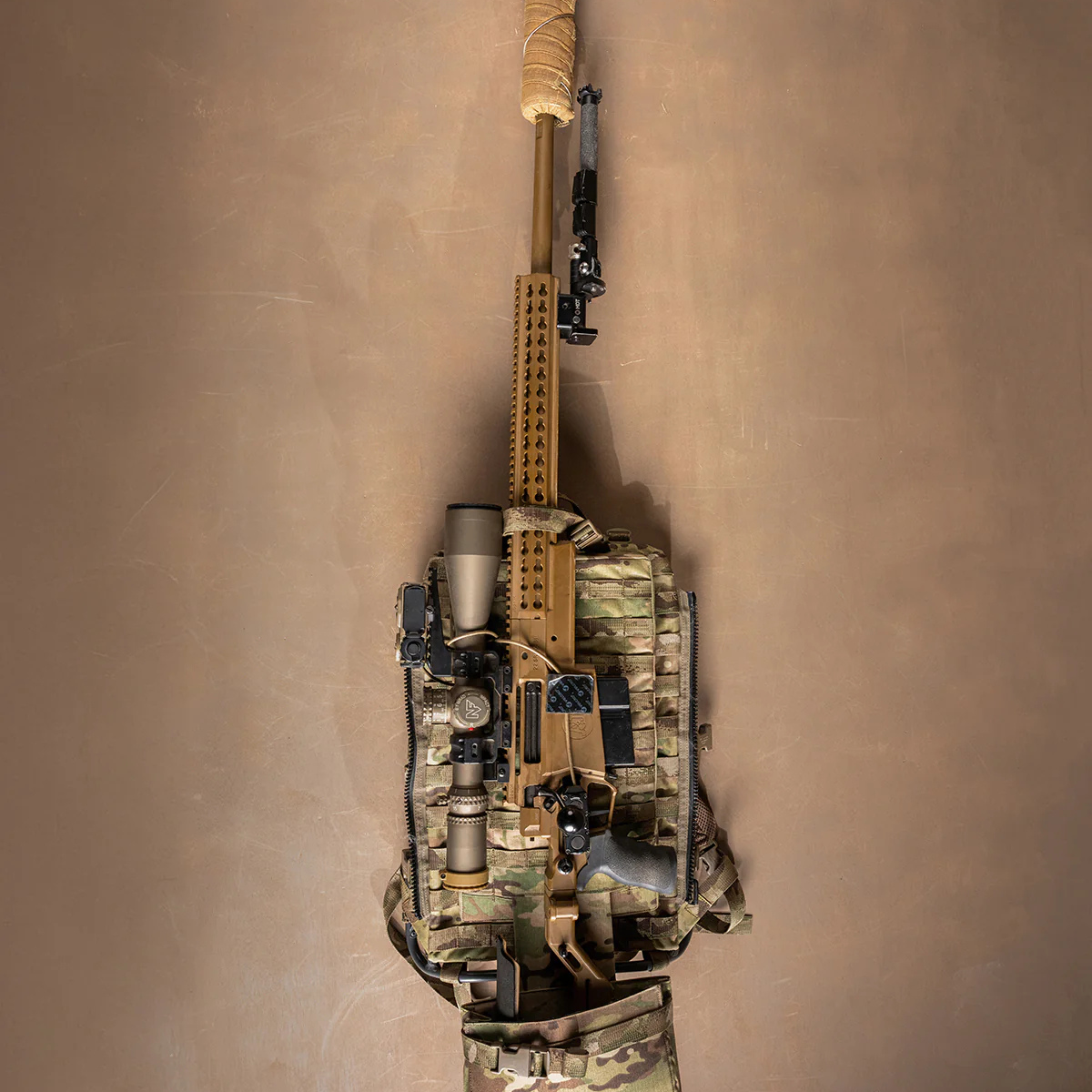 Porte-arme réglable tactique Eberlestock Mission ARC EMOD pour cadre Mission