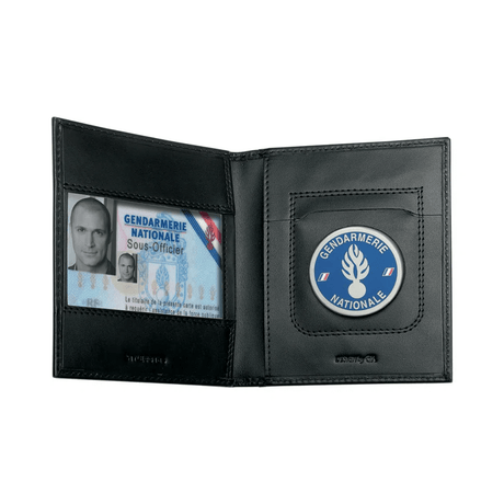 Porte-cartes horizontal GK Pro FDO 2 volets cuir Navigo et médaille 125 × 105 mm