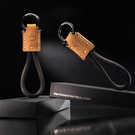 Porte-clés EDC Pentagon Apiron en cuir pleine fleur avec anneau métal et boucle cordage