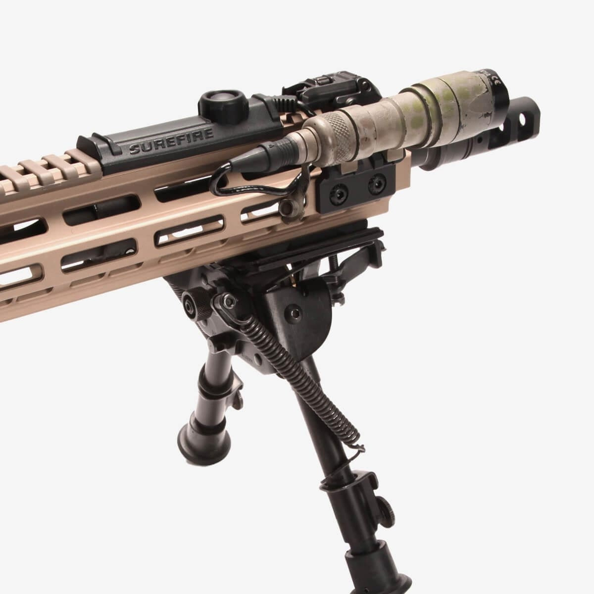 Rail Picatinny décalé M-LOK Magpul en aluminium 3 fentes positions 11 h et 1 h