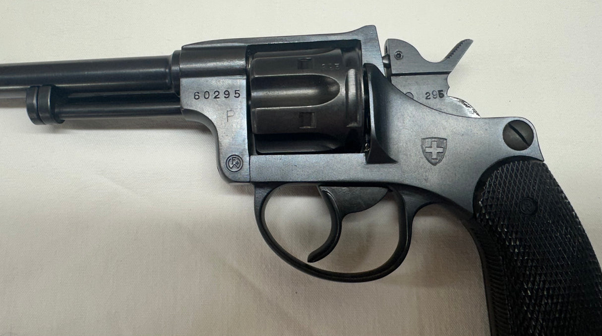 Revolver d'ordonnance 1882/29 Waffen Fabrik Thun cal. 7.5 Suisse ALCX