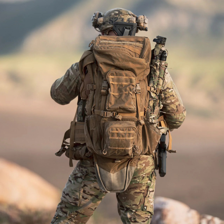 Sac à dos tactique Eberlestock Operator G4 98 L avec fourreau intégré, cadre Intex-II et coiffe amovible