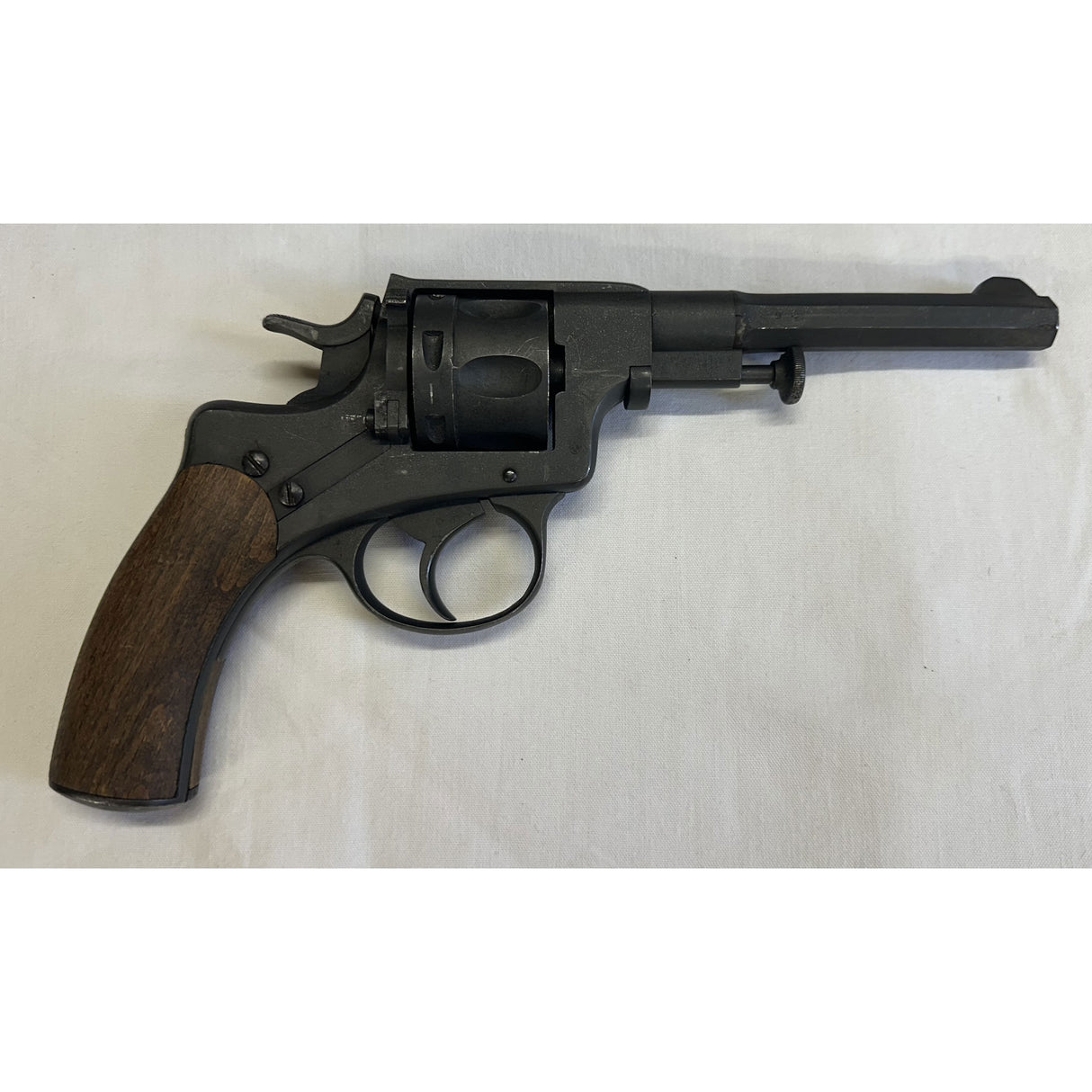 Revolver Nagant modèle Douane Belge 1878/86 phosphaté cal. 9 mm