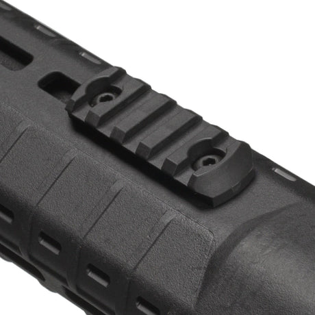 Section de rail Picatinny M-LOK Magpul en polymère 5 fentes longueur 6,3 cm