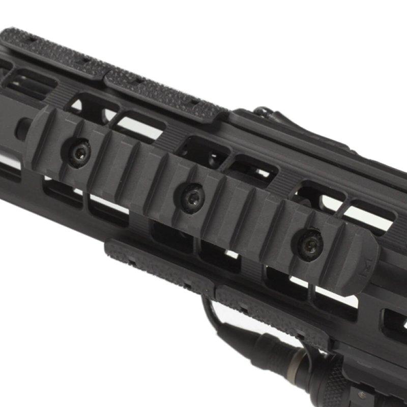 Section de rail Picatinny Magpul M-LOK 11 emplacements 12,4 cm en polymère