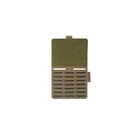 Support MOLLE Agilite Hanger pour suspendre un kit de trauma sous le porte-plaques
