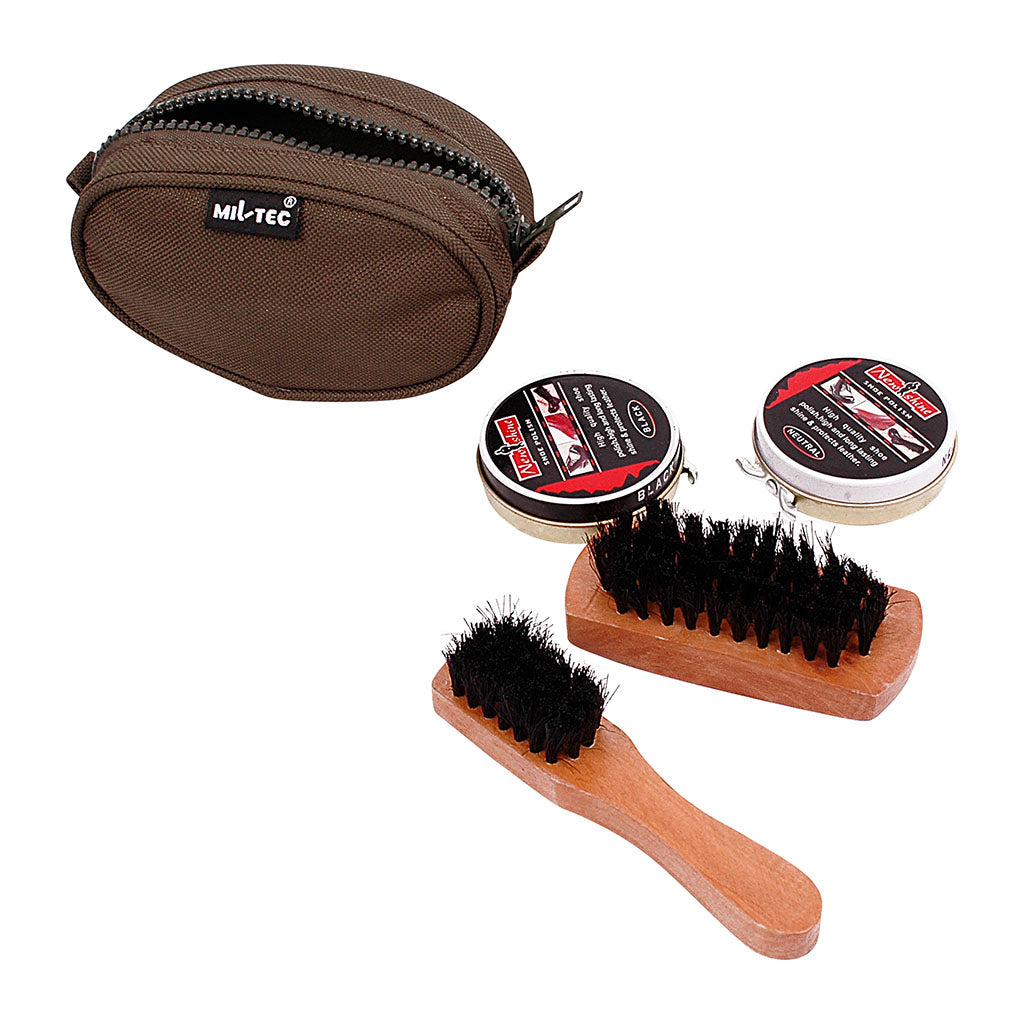 Trousse de cirage Ares format déplacement deux brosses et deux cirages pour cuirs lisses