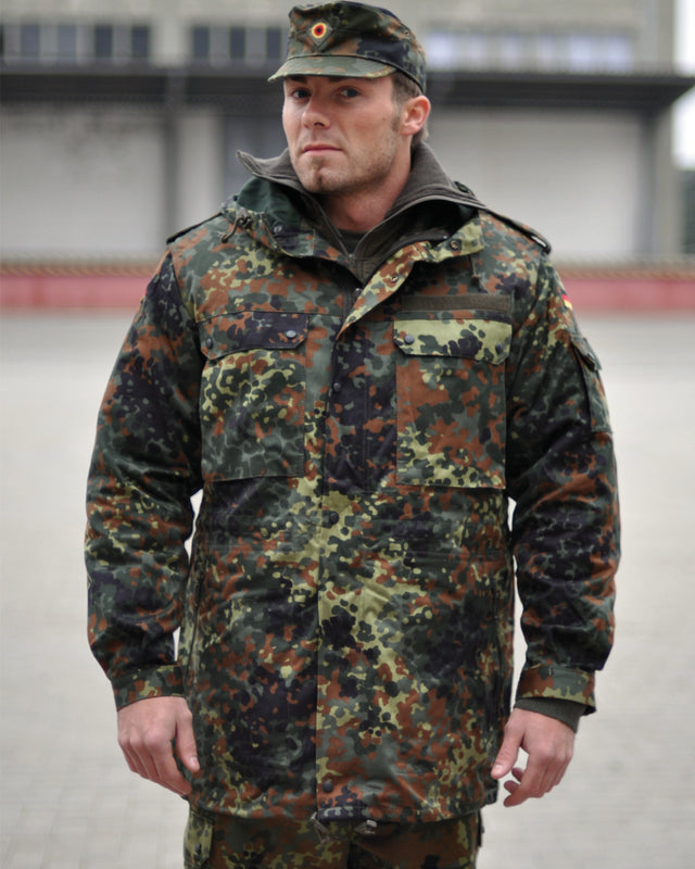 Veste de combat Mil-Tec type Bundeswehr en polycoton avec capuche et aérations d'aisselles