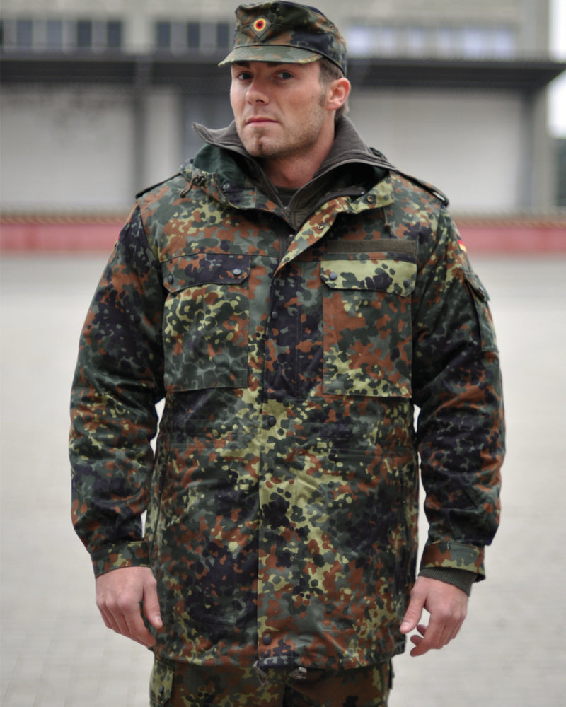 Veste de combat Mil-Tec type Bundeswehr en polycoton avec capuche et aérations d'aisselles