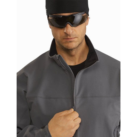 Veste softshell Arc'teryx LEAF Patrol Jacket AR respirante et protectrice à l'humidité