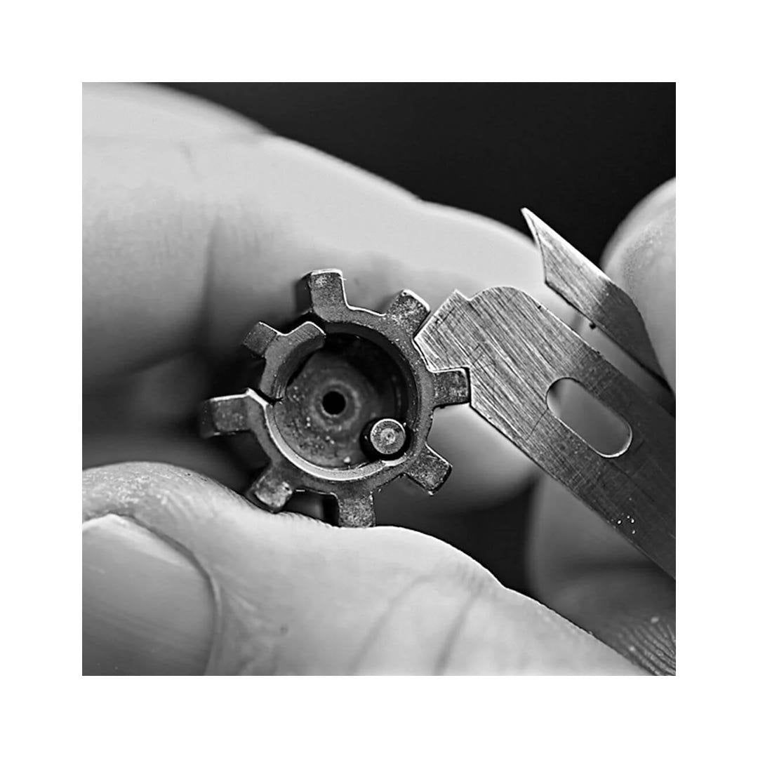 Outil de décalaminage AR-15 Breakthrough à lames rétractables double extrémité