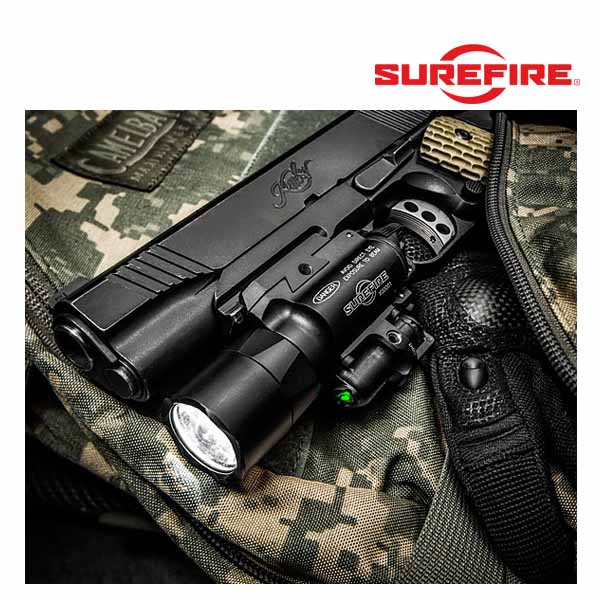 Lampe pour arme Surefire X400 Ultra avec laser 5 mW à 505 nm montage Picatinny