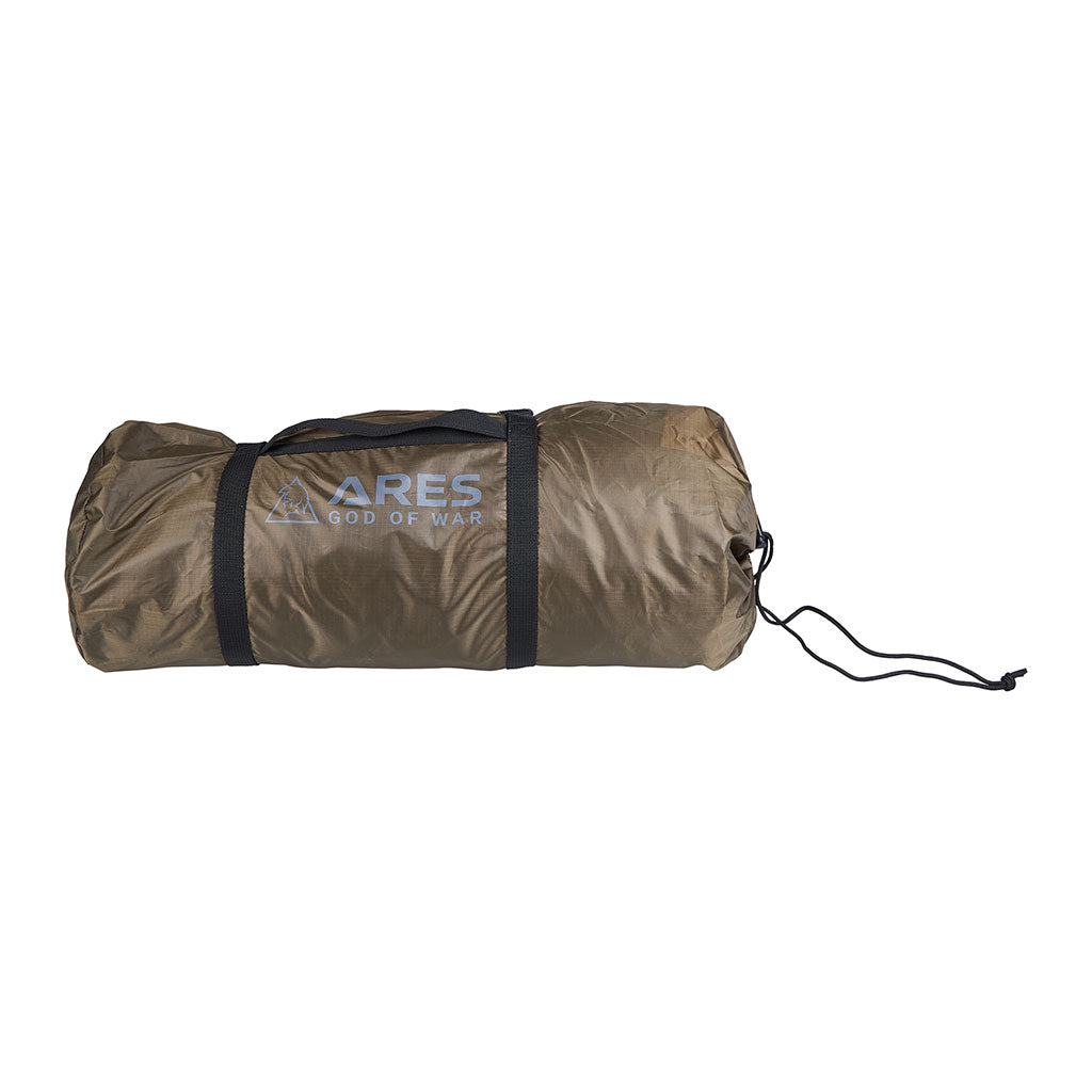 Tente tunnel Ares Pyrène 1,75 kg trois arceaux de 8,5 mm et triple ventilation
